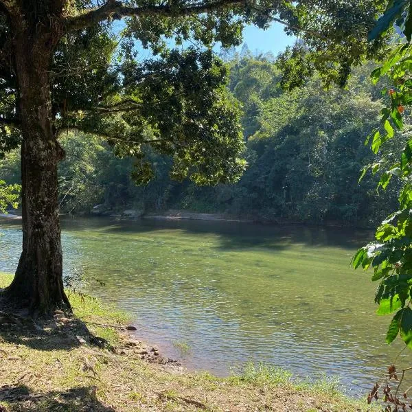 Raízes da Serra , Refúgio Beira-Rio no Baixo Sana, hotel in Córrego da Luz