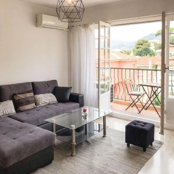 Lympia - one bedroom apartment near the port, hotel em Nice