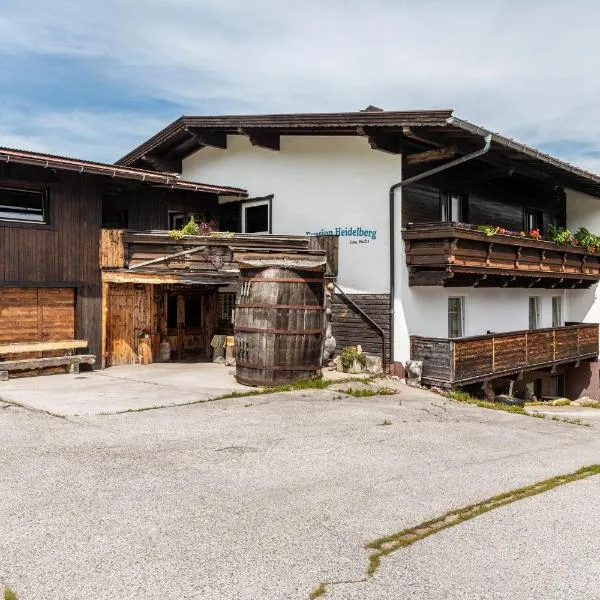 Pension Heidelberg, hotel in Hopfgarten im Brixental