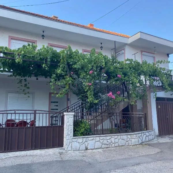 Apartman LENA, khách sạn ở Trebinje