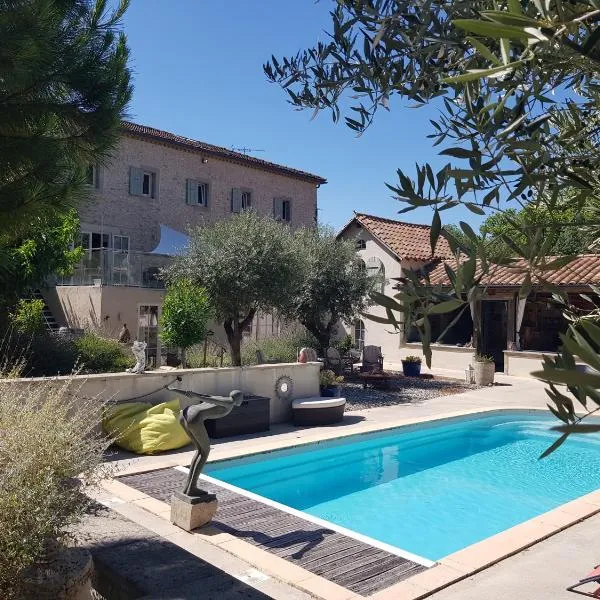 Le Clos des Troubadours, hotel in Pennautier