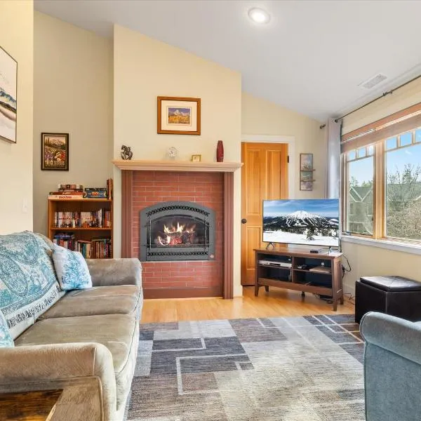 Walk to Downtown Sisters - 2BDR - Perfect Location, hótel í Sisters