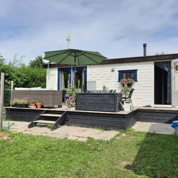 Chalet V14 4pers, hôtel à Makkum