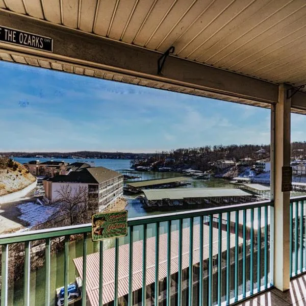 Highland Lake View - Incredible Location, hotel em Lake Ozark