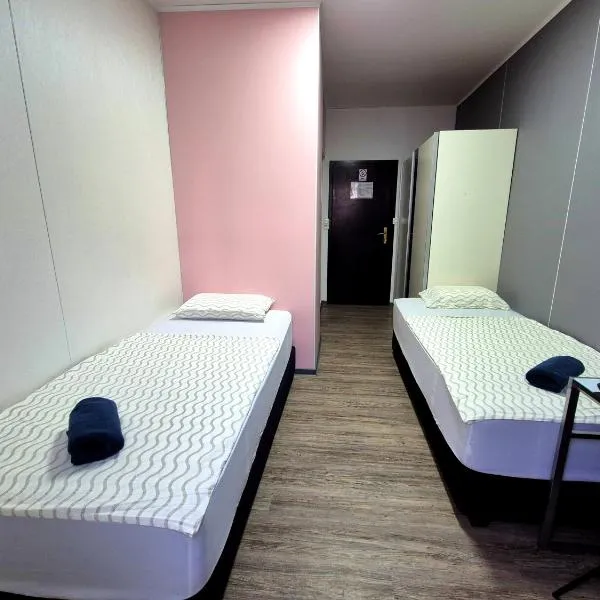 Hostel M, hotel u Mariboru