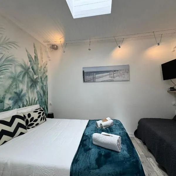 Le Chai de l'Océan - Studio Avec jardin et terrasse - plage 300 m, hotel em Soulac-sur-Mer