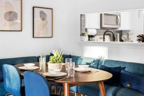 Chic 3-Bedroom Getaway in Central Austin