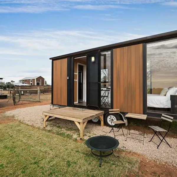 Bluestone Alpacas Theodores Corner by Tiny Away, hotel di Cabarita