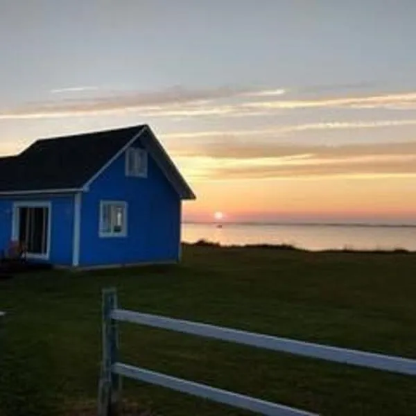 Coastal Charm Beach Nearby - Chalet Poirier, hotel a Fatima