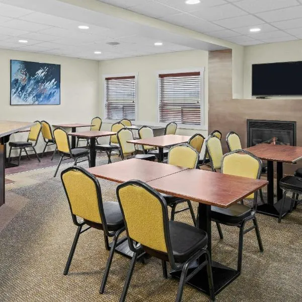 Days Inn by Wyndham Lamont, hotel en Lamont
