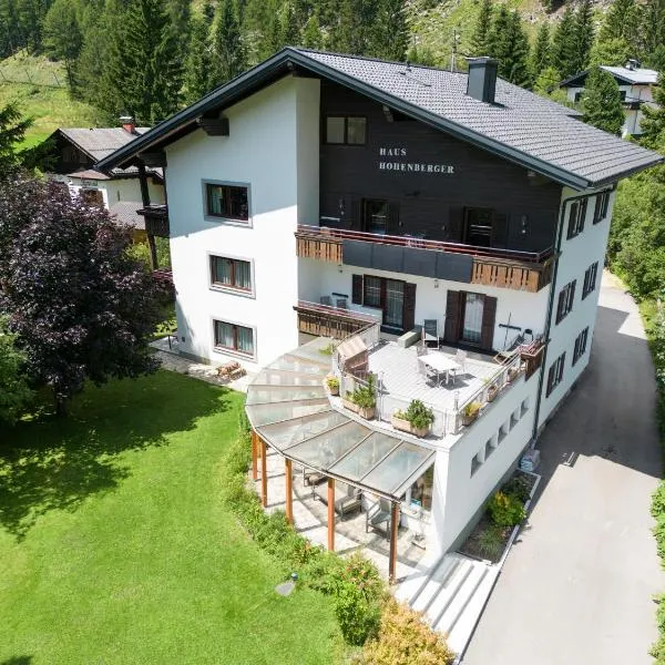 Apartments Hohenberger Mallnitz - Bahnhofsshuttle bei An- und Abreise inklusive, Hotel in Mallnitz