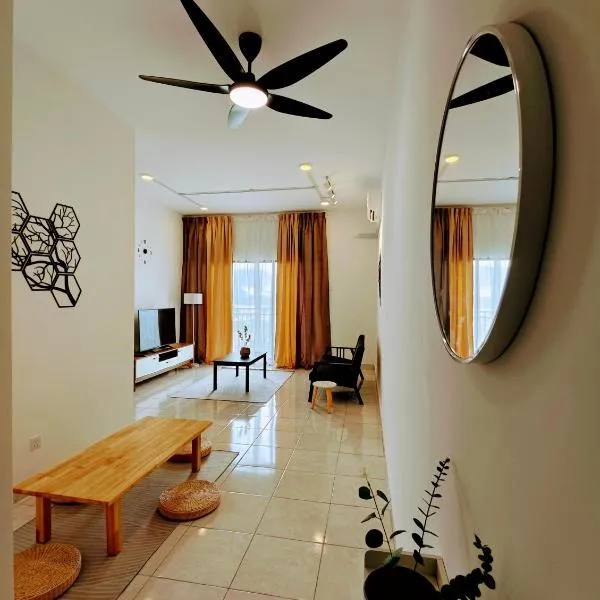 Youth City Nilai near KLIA,USIM, INTI with pool – hotel w mieście Nilai