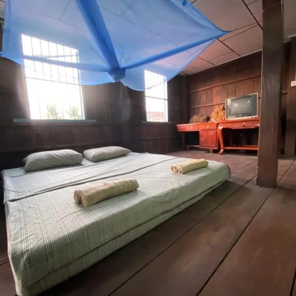 Lazy Mango Home Stay, hotel in Phumĭ Poŭthĭ Mâ Srei