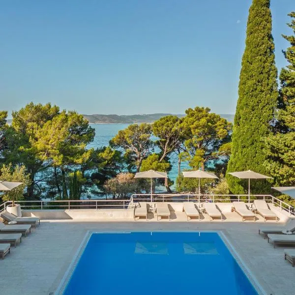 Bluesun Hotel Maestral, hotel v destinaci Brela