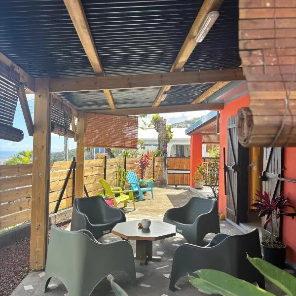 La KAZ Nout Racines, hotel in Saint-Leu