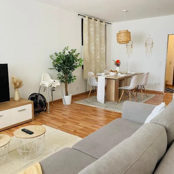 Entire Flat for you Schwetzingen,Mannheim & HD, hotel en Oftersheim