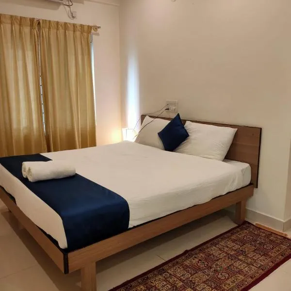 Stay Awhile Hotel, hotel in Bangalore