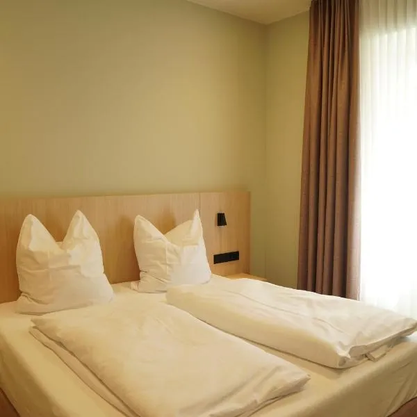 Pension Haugwitzwinkel, hotel v destinaci Taucha