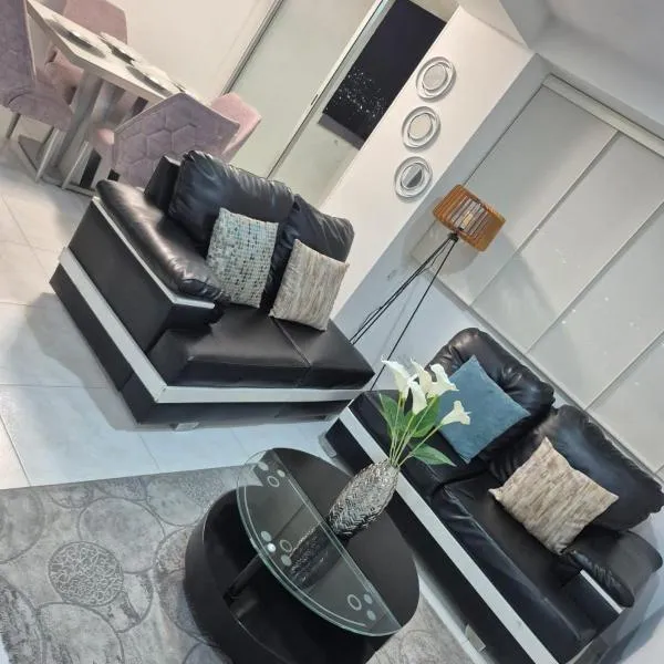 Moderno y cómodo apartamento, hotel in Cúcuta