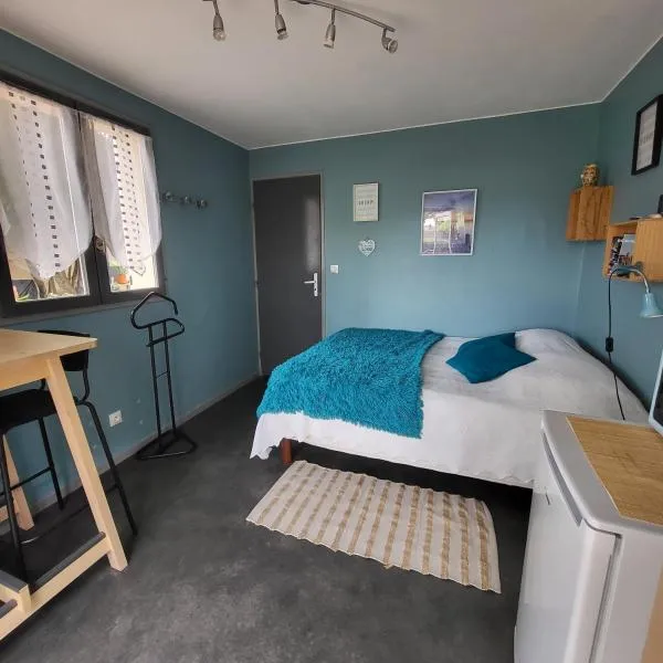 Chambre spacieuse climatisée sur la route des plages, khách sạn ở Eysines