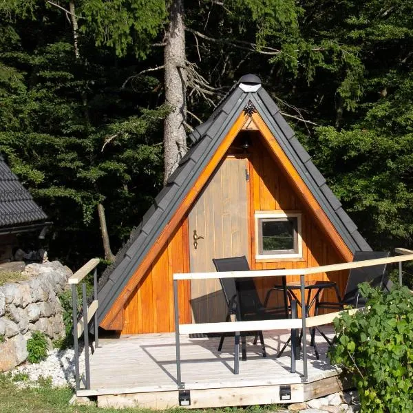 AirWood Glamping, khách sạn ở Križe