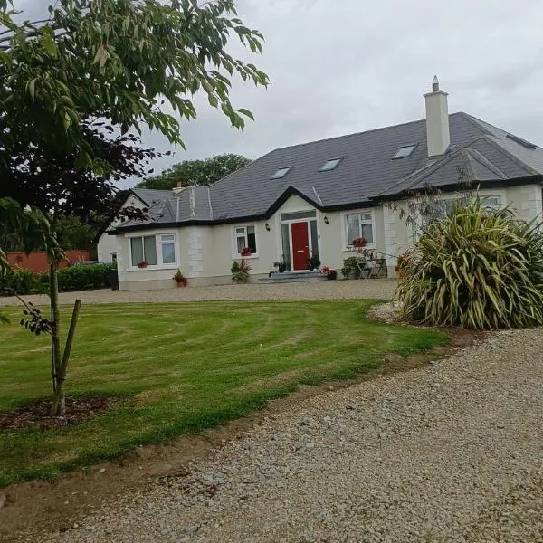 Modern Countryside apartment Killmallock Lodge, hotel di Enniscorthy