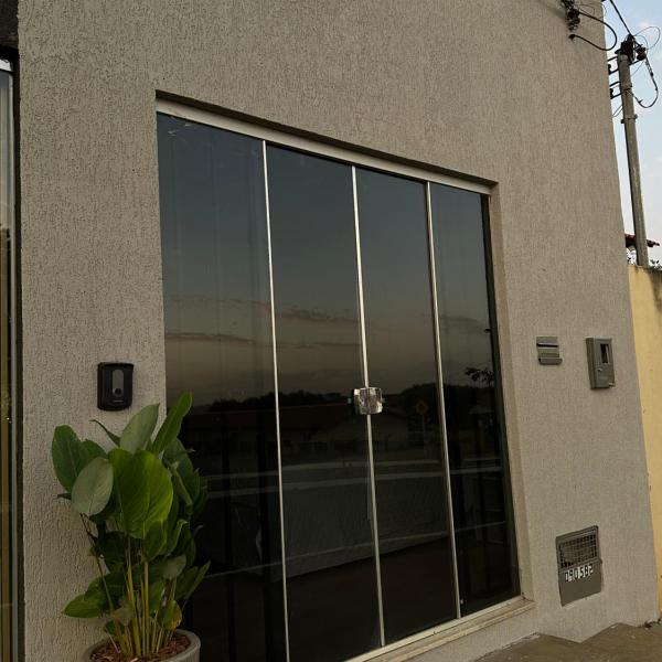 Suíte com Entrada Independente em mineiros - Foto 4