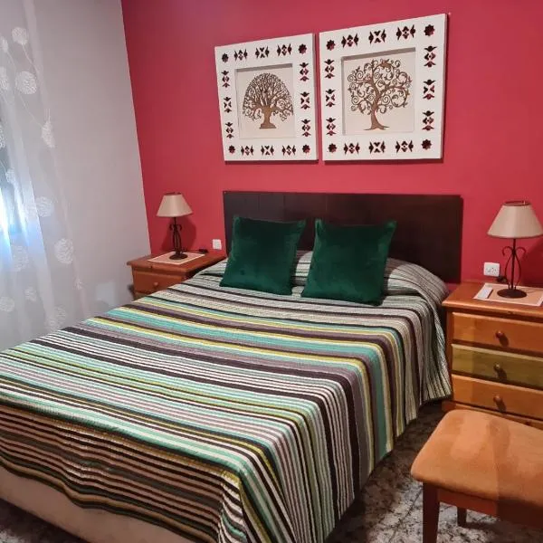 Alojamientos Carmen, hotel v destinaci Beteta