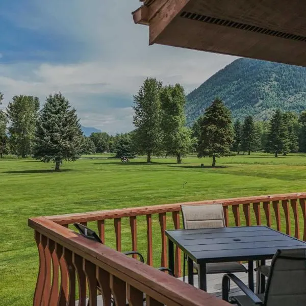 Glacier Vista Golf Getaway, hotel in West Glacier