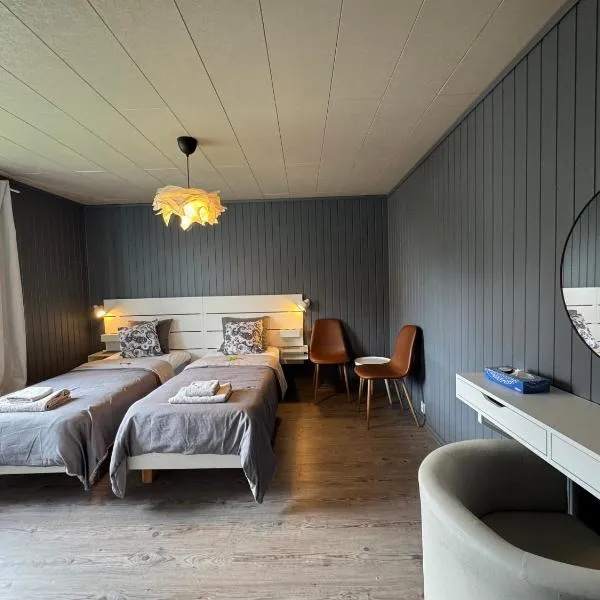 ZeNour Your Cozy Stay in Åmål, hotel en Åmål