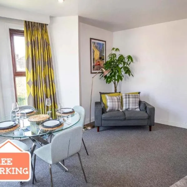 2 Bed Didsbury Flat Sleeps 6 Free Parking, khách sạn ở Manchester