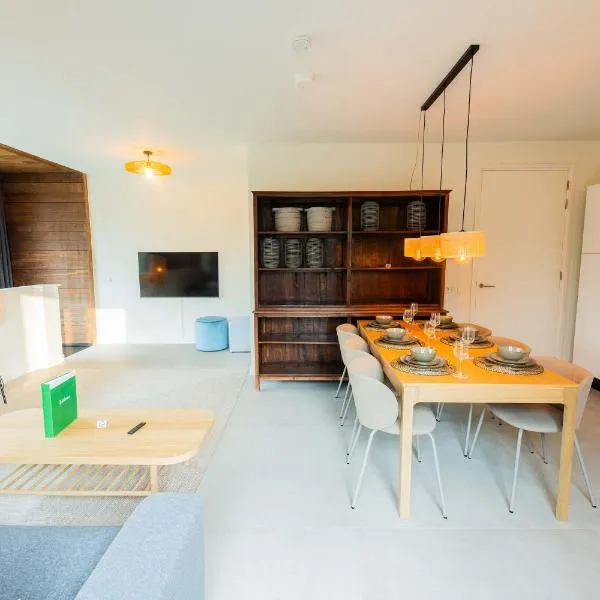 Upscale 90m2 Two Bedroom Apartment - KS8B, hotel en Eindhoven