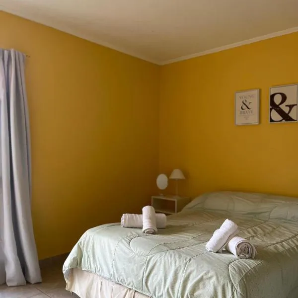 Las Lilas, hotel a Roque Pérez