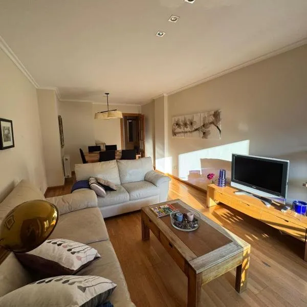 Piso céntrico en Bejar, hotel in Béjar