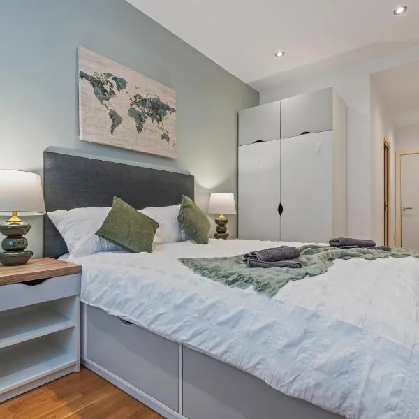 Spacious Central Leeds Flat - Sleeps 8 - City Centre, hôtel à Central Station