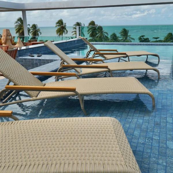 Flat 304, rooftop e piscina com vista HOA Beach