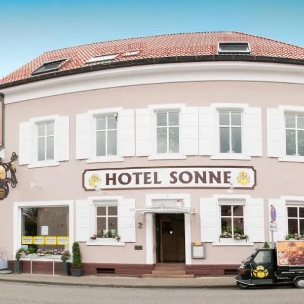 Hotel Sonne, hotel in Königsbach Stein