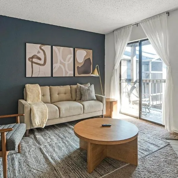 Landing at Mueller Flats - Austin