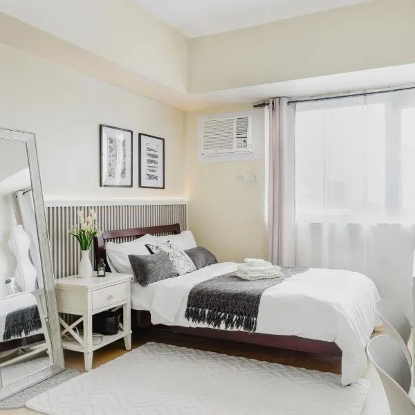 Cozy Suite with City View Near Roxas Night Market, hótel í Davao City