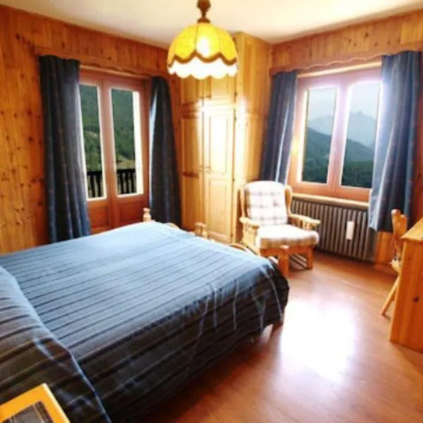 Hotel Alpe Fleurie, hôtel à Champoluc