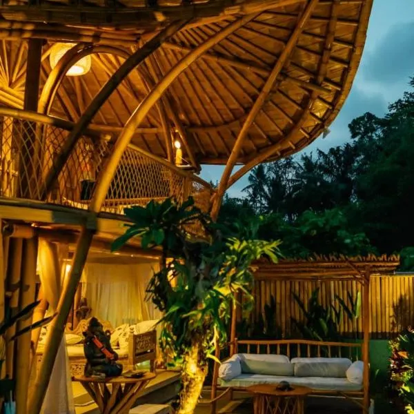 Rose Villas, 1 bedroom Villa and 2 bedroom Villa, hotel in Sukawati