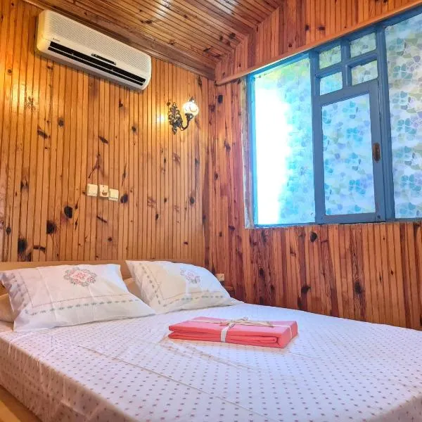 Tahtavilla Pansiyon, viešbutis mieste Çıralı