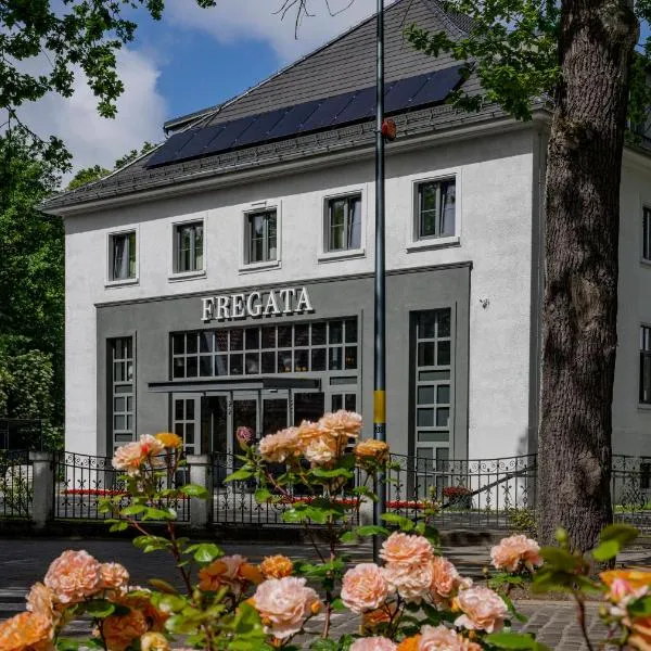 Fregata Kołobrzeg, hotel in Kołobrzeg