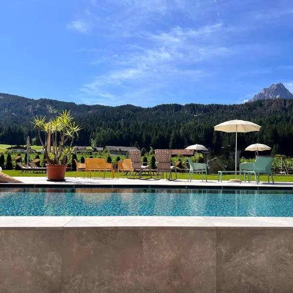 Helmhotel, hotell sihtkohas Innichen