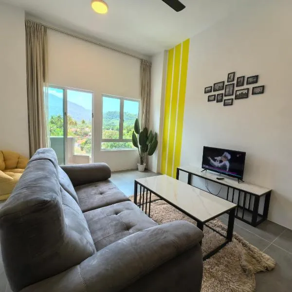 Simfoni Hillview Premium Homestay 07, hotel in Kuah