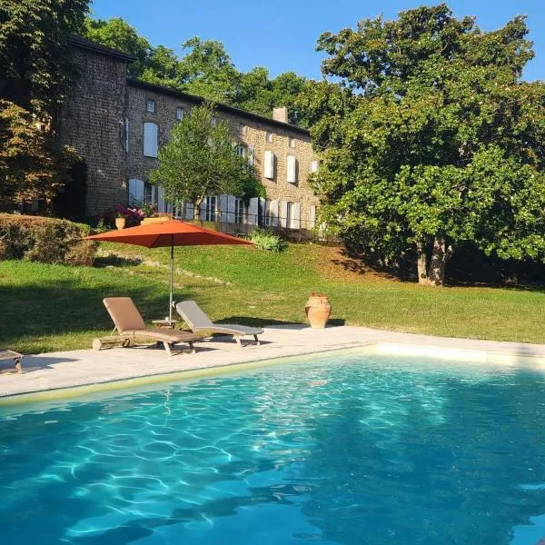 Le Domaine des Buis, hotel u gradu 'Albon'