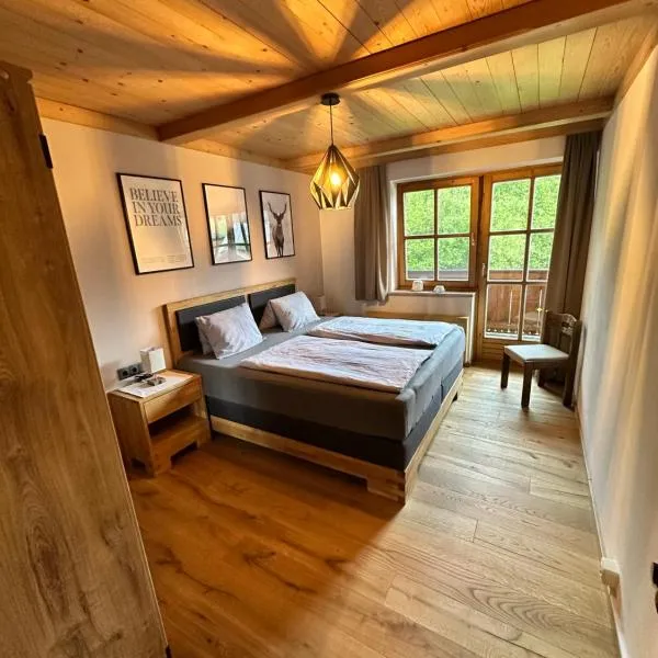 Ferienhaus "Home-Schusterwastl" Großarl, hotel v destinaci Grossarl