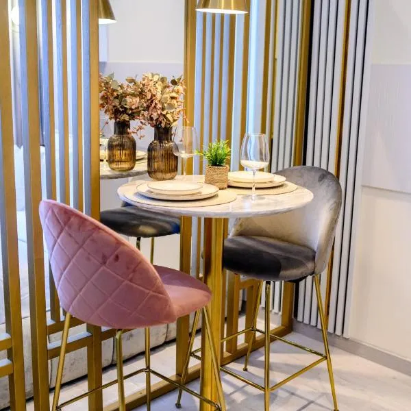 YamaLuxe Luxury Apartments - București, hotel in Bucharest