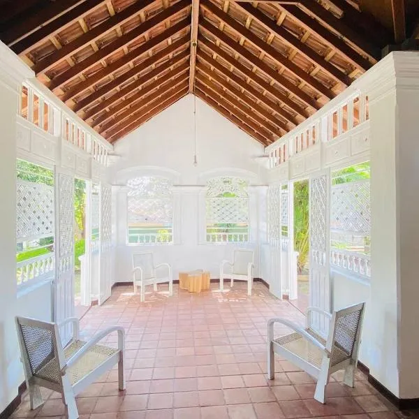 Colonial Bungalow, hotel in Tangalle