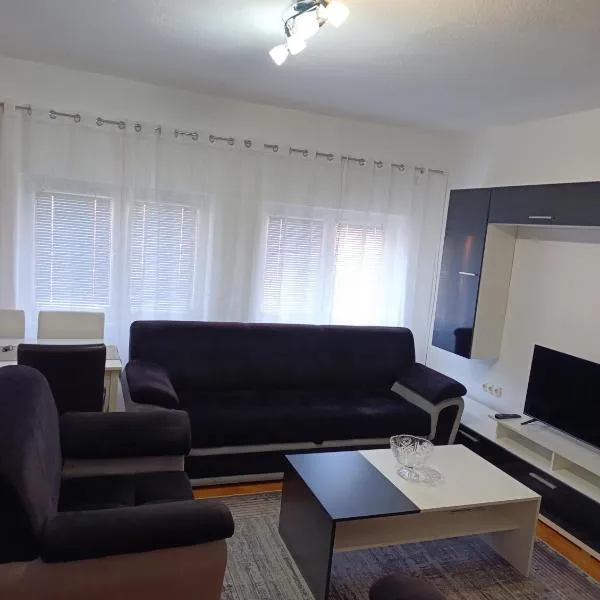 Apartman Omar, hotel di Bihać